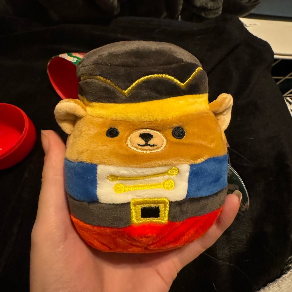 Squishmallow Mystery Christmas Braven